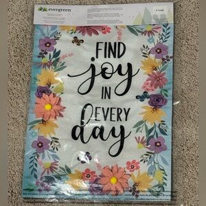New Floral Garden Flag with Inspirational Quote